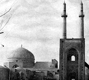 سردر و گنبد مسجد جمعه يزد